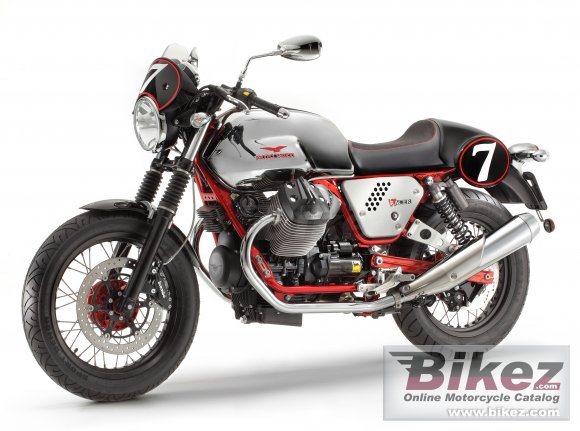 2013 Moto Guzzi V7 Racer photo